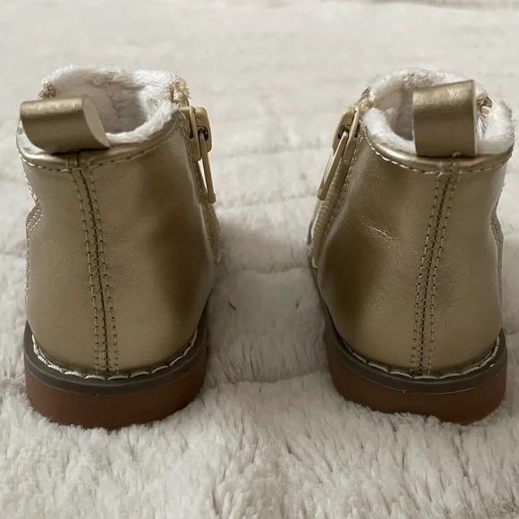 KIDS: H&M Gold Baby Star Boots - Picture 5 of 6